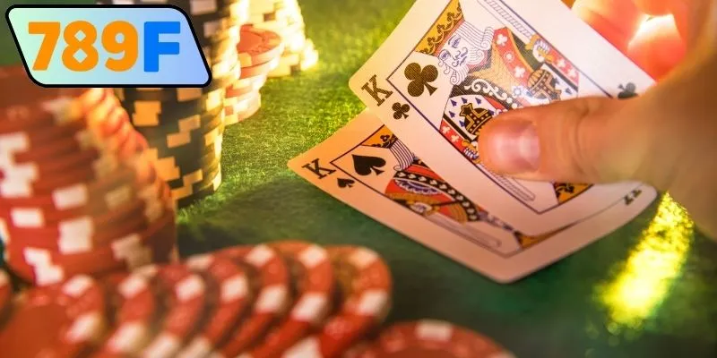 Mậu Binh Chơi Dễ Không - Câu Hỏi Được Tìm Nhiều Trong 2025 2 Giới thiệu luật Poker cơ bản