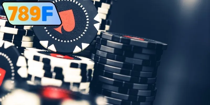 Quy tắc chia bài trong Poker nâng cao